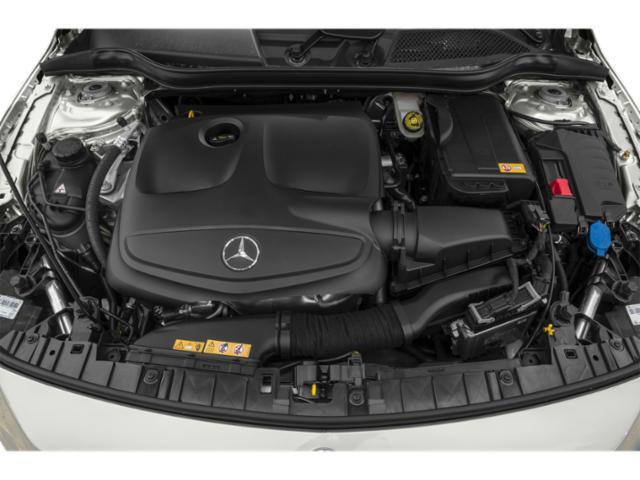 Photo of 2015 BLACK Mercedes-Benz GLA-Class