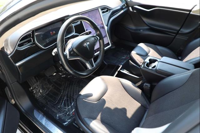 Photo of 2016 BLACK Tesla Model S