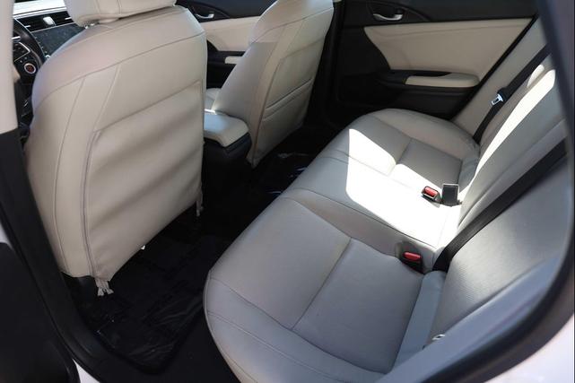 Photo of 2019 WHITE Honda Insight