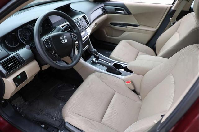 Photo of 2014 BURGUNDY Honda Accord