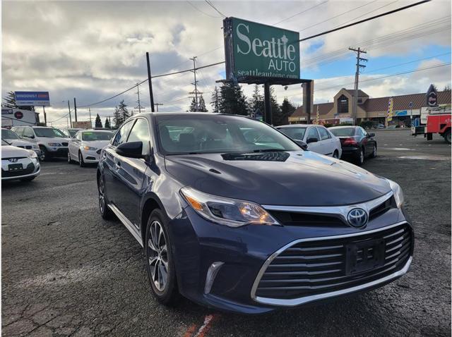 2017 Toyota Avalon Hybrid