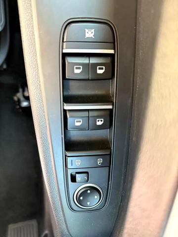 Photo of 2022 Aurora Black Kia Forte