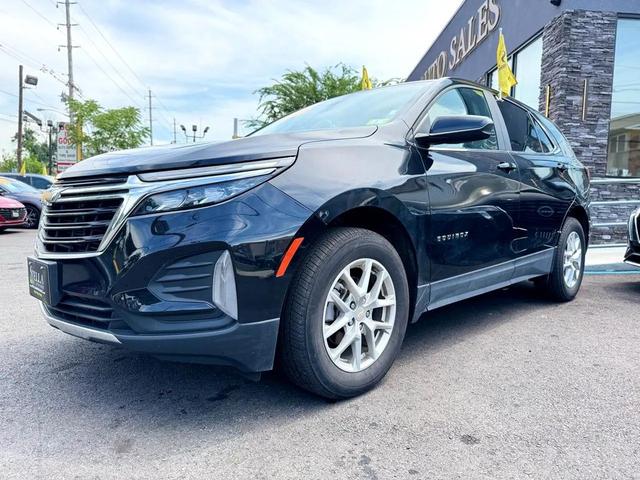 Photo of 2023 Mosaic Black Metallic Chevrolet Equinox