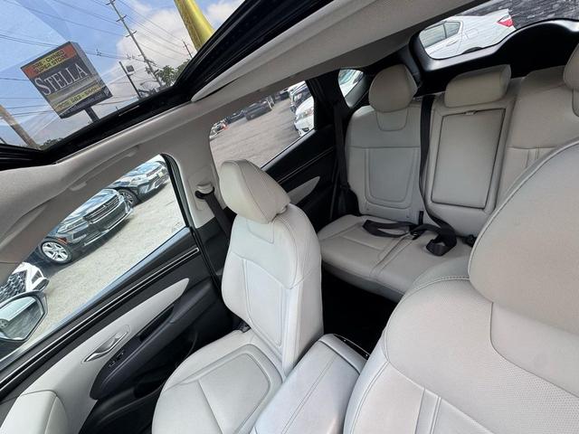 Photo of 2024 Shimmering Silver Hyundai TUCSON