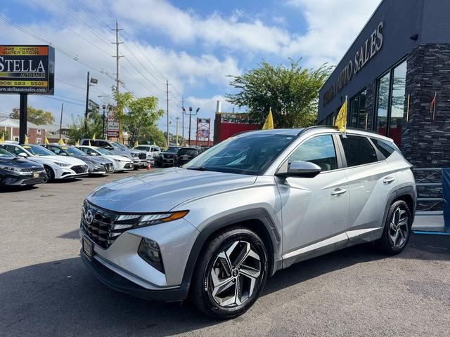 Photo of 2024 Shimmering Silver Hyundai TUCSON