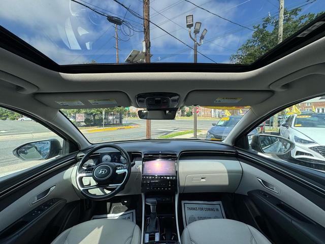 Photo of 2024 Shimmering Silver Hyundai TUCSON
