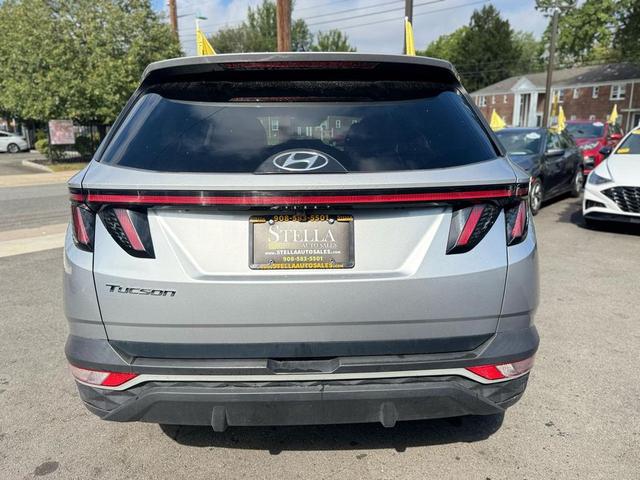 Photo of 2024 Shimmering Silver Hyundai TUCSON