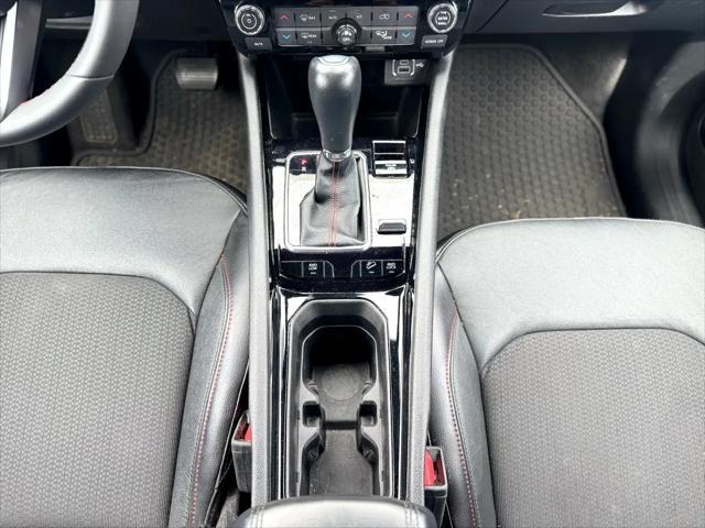 Photo of 2023 Bright White Clearcoat Jeep Compass