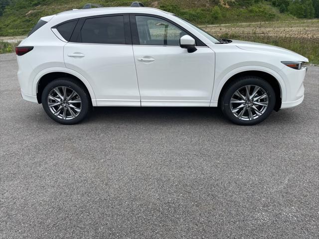 Photo of 2025 Rhodium White Metallic Mazda CX-5