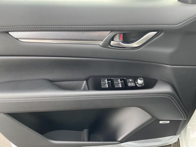 Photo of 2025 Rhodium White Metallic Mazda CX-5