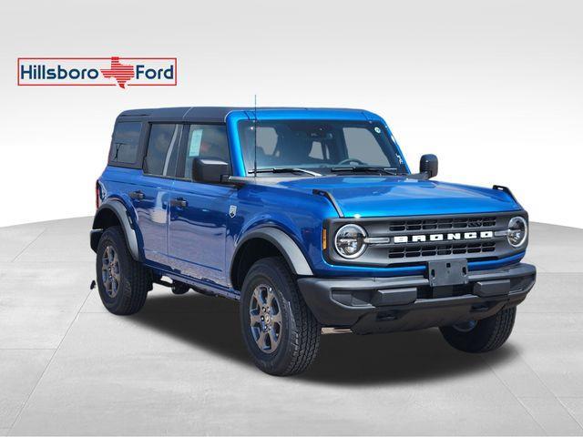 Photo of 2025 Blue Ford Bronco