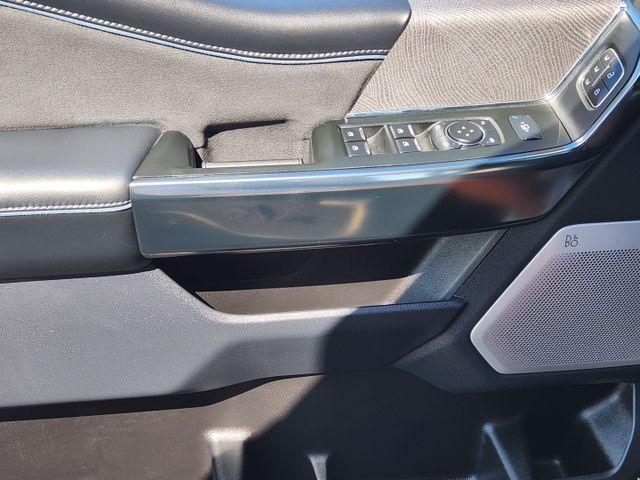 Photo of 2025 Agate Black Metallic Ford F-250