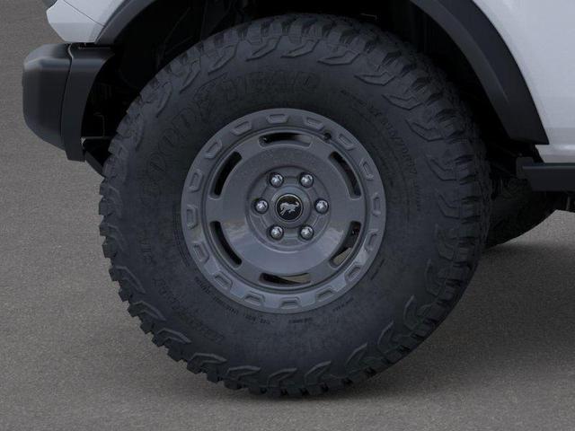 Photo of 2025 White Ford Bronco