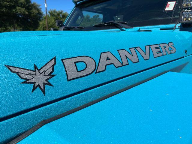 Photo of 2018 Granite Crystal Clearcoat Metallic Jeep Wrangler Unlimited