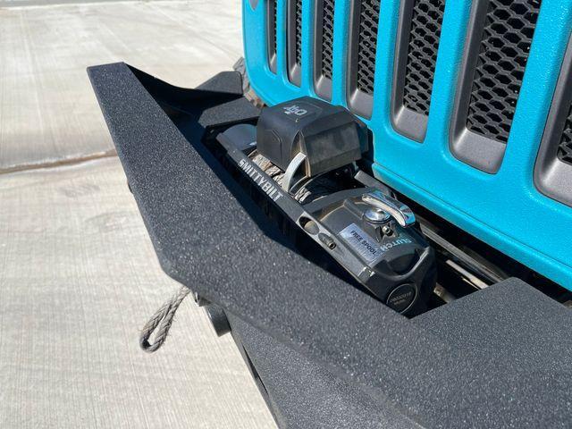 Photo of 2018 Granite Crystal Clearcoat Metallic Jeep Wrangler Unlimited