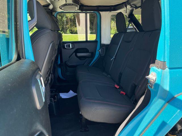 Photo of 2018 Granite Crystal Clearcoat Metallic Jeep Wrangler Unlimited