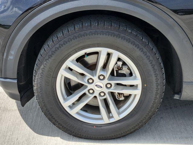 Photo of 2023 Agate Black Metallic Ford Explorer