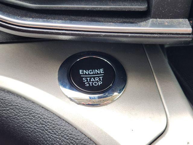 Photo of 2023 Agate Black Metallic Ford Explorer