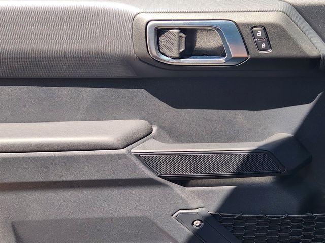 Photo of 2025 Black Ford Bronco