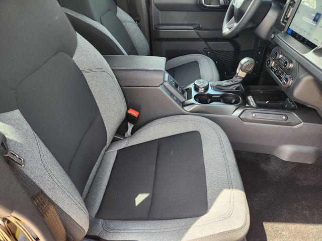 Photo of 2025 Black Ford Bronco
