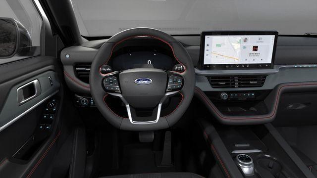 Photo of 2025 White Metallic Ford Explorer