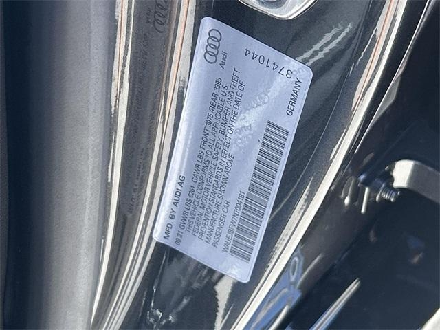 Photo of 2022 Daytona Gray Pearl Effect Audi e-tron GT