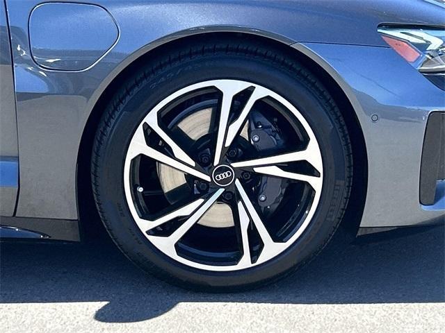 Photo of 2022 Daytona Gray Pearl Effect Audi e-tron GT