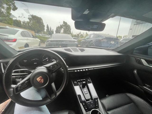 Photo of 2020 Jet Black Metallic Porsche 911