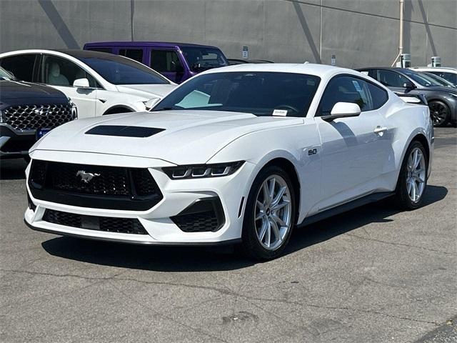 Photo of 2024 Oxford White Ford Mustang