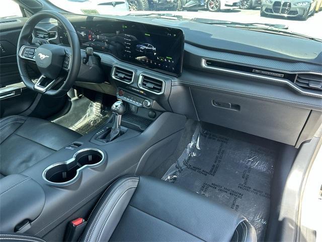 Photo of 2024 Oxford White Ford Mustang