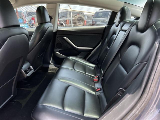 Photo of 2023 Midnight Silver Metallic Tesla Model 3