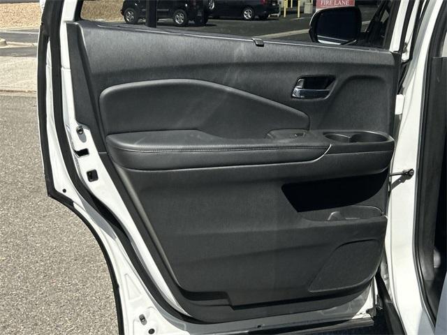 Photo of 2021 Platinum White Pearl Honda Pilot