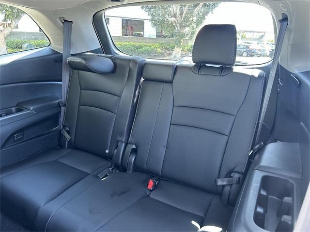 Photo of 2021 Platinum White Pearl Honda Pilot