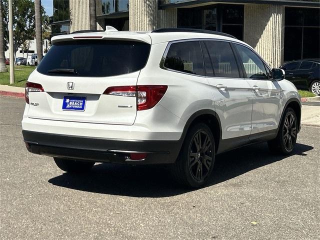 Photo of 2021 Platinum White Pearl Honda Pilot