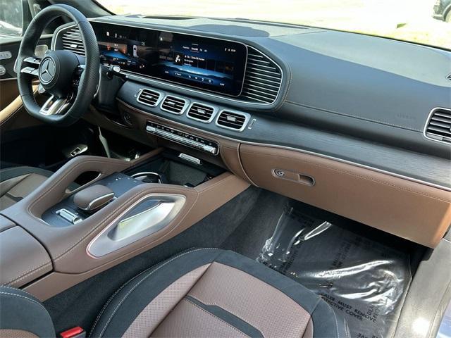 Photo of 2024 Twilight Blue Metallic Mercedes-Benz AMG GLE 63