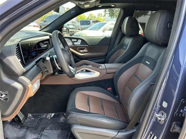 Photo of 2024 Twilight Blue Metallic Mercedes-Benz AMG GLE 63