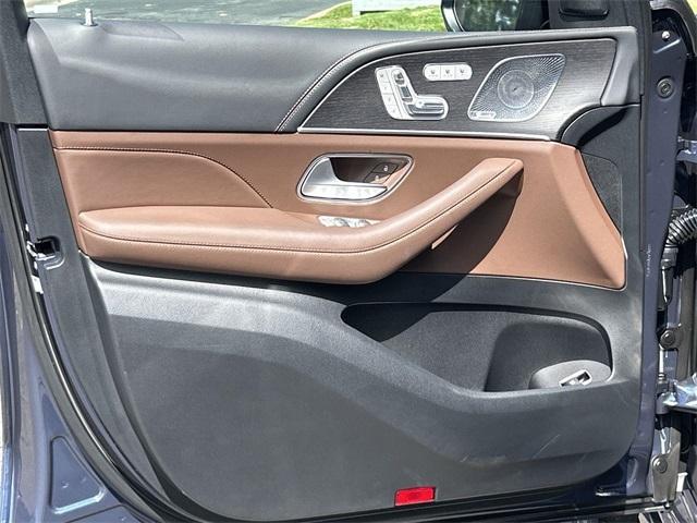 Photo of 2024 Twilight Blue Metallic Mercedes-Benz AMG GLE 63