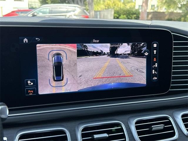 Photo of 2024 Twilight Blue Metallic Mercedes-Benz AMG GLE 63