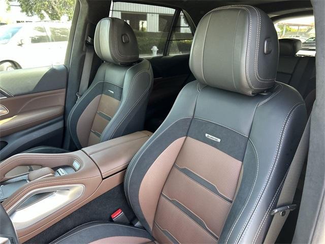 Photo of 2024 Twilight Blue Metallic Mercedes-Benz AMG GLE 63