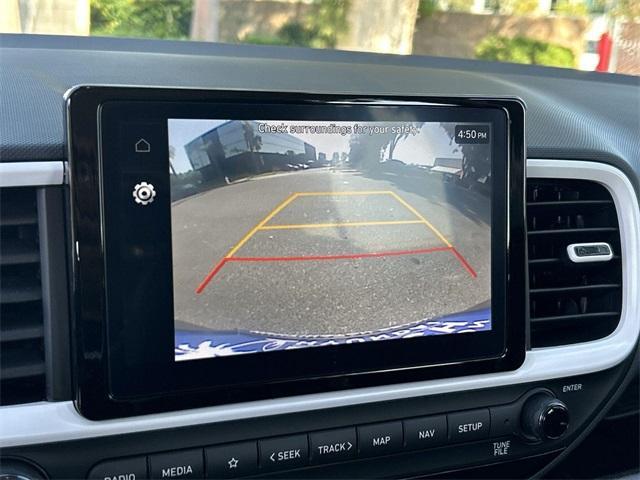 Photo of 2024 Intense Blue Hyundai VENUE