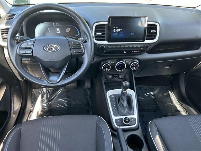 Photo of 2024 Intense Blue Hyundai VENUE