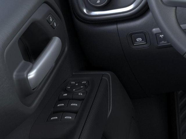 Photo of 2025 Summit White Chevrolet Silverado 2500
