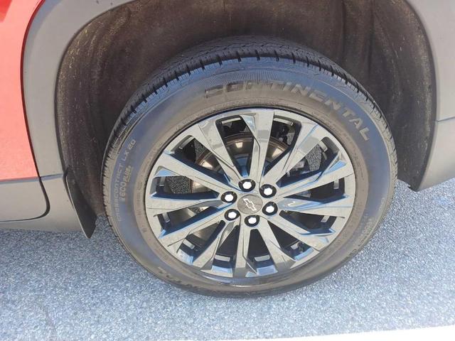 Photo of 2023 Radiant Red Chevrolet Traverse