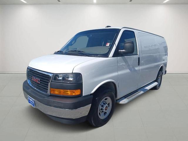 2022 GMC Savana 2500