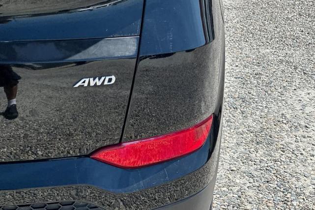 Photo of 2018 Black Noir Pearl Hyundai TUCSON