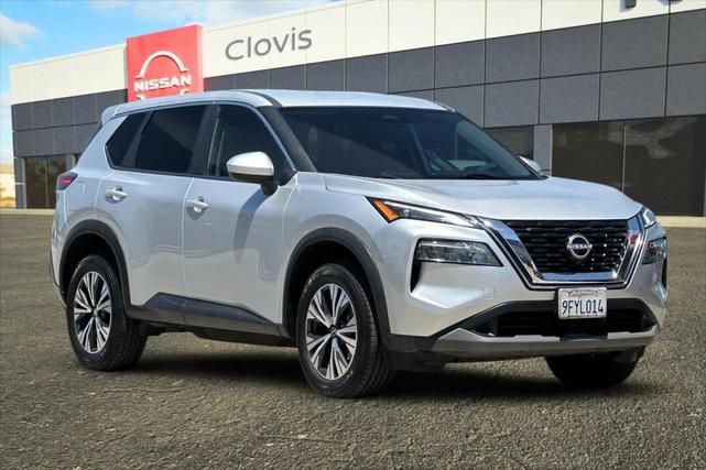 Photo of 2023 Brilliant Silver Metallic Nissan Rogue