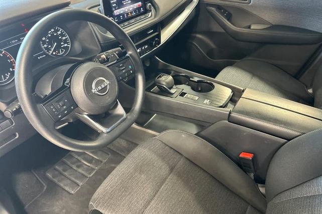 Photo of 2023 Brilliant Silver Metallic Nissan Rogue