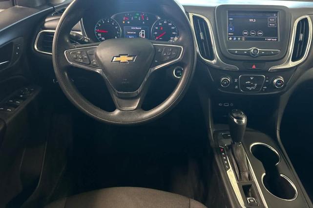 Photo of 2020 Summit White Chevrolet Equinox