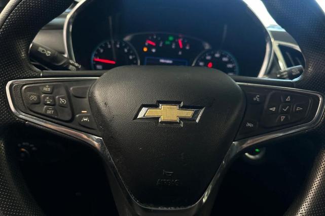 Photo of 2020 Summit White Chevrolet Equinox