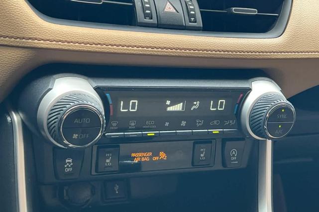 Photo of 2020 Ruby Flare Pearl Toyota RAV4